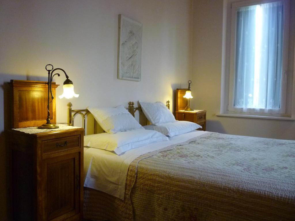 B&B Villa Dei Pini Domegliara 外观 照片