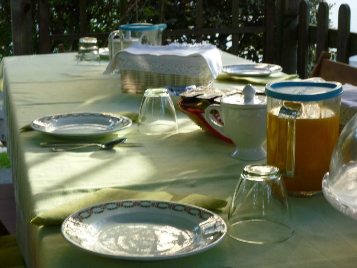 B&B Villa Dei Pini Domegliara 外观 照片